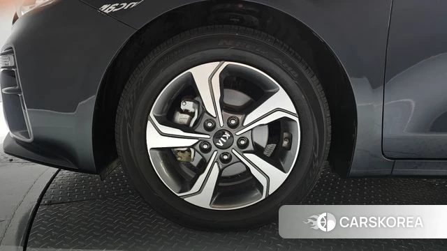 Kia Come New K3 id 4324857 из Кореи 15