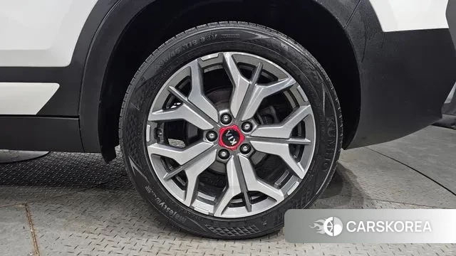 Kia Seltos id 3692290 из Кореи 15