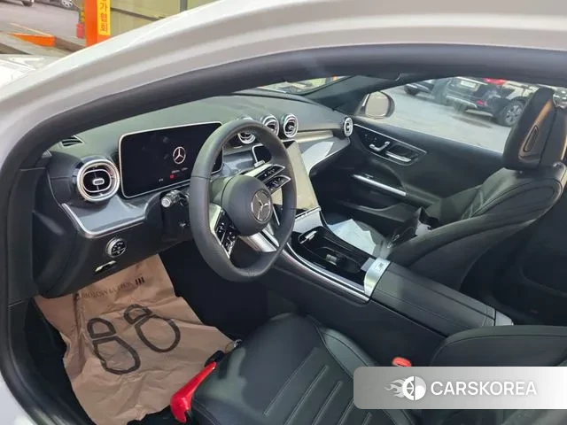 Mercedes-Benz C-Class W206 2025 Белый из Кореи, фото 5