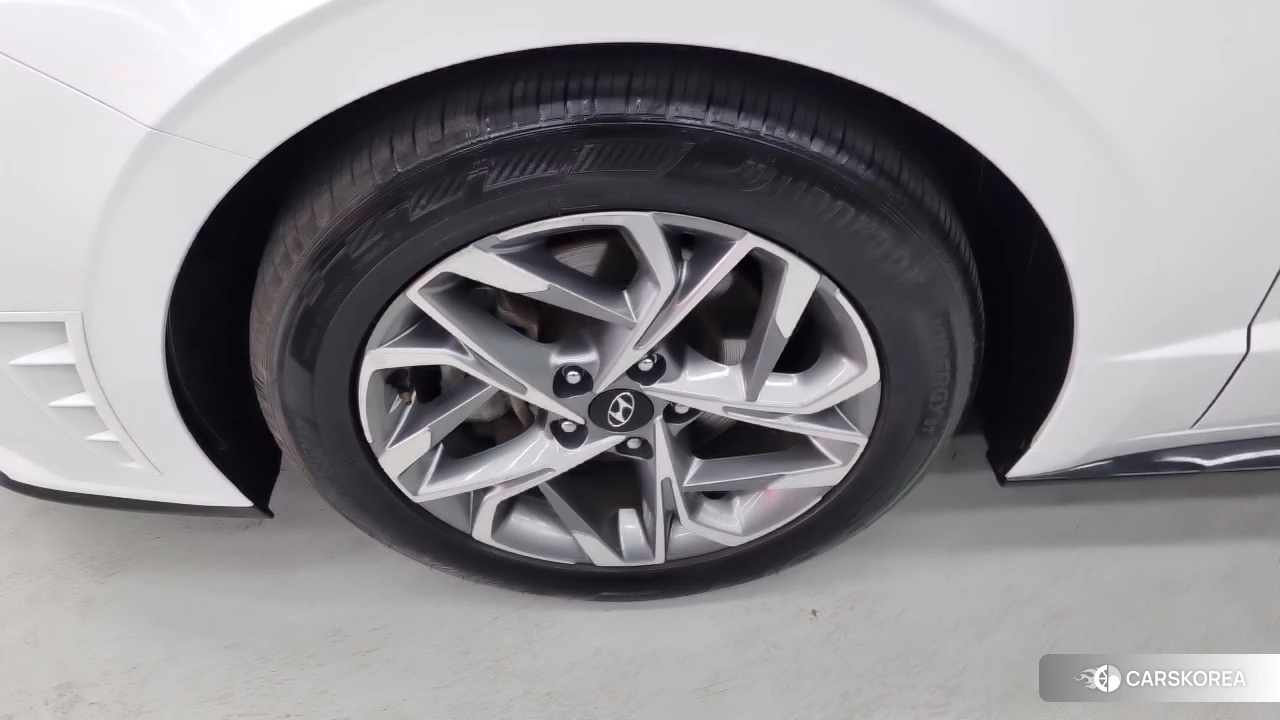 Hyundai Sonata (DN8) id 4428667 из Кореи 13