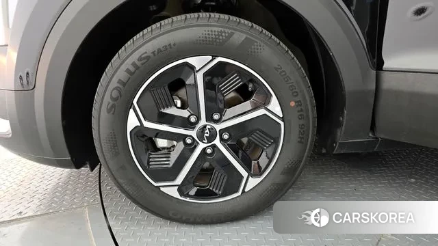 Kia Di Ol Nu Niro id 3053545 из Кореи 15