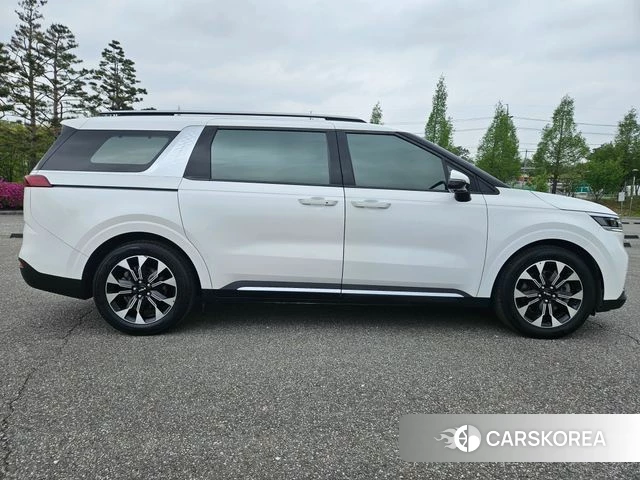 Kia Carnival 4th generation id 4324399 из Кореи 15