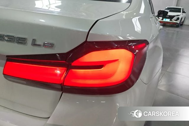 BMW 5 series PHEV id 4307704 из Китая 12