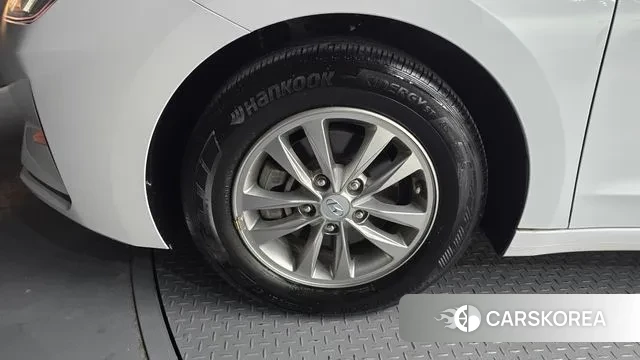 Hyundai The New Avante AD id 3612205 из Кореи 15