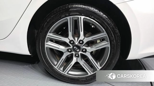 Kia Come New K3 id 3852868 из Кореи 15