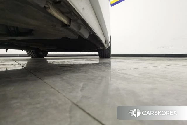Audi A4L id 3804469 из Китая 12