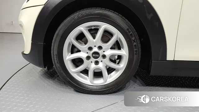 Mini Cooper id 3469534 из Кореи 15