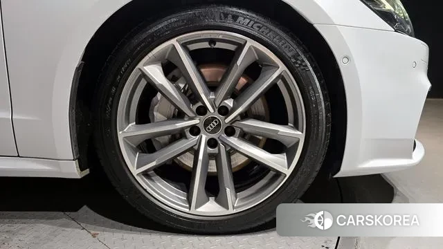 Audi A7 (4K) id 3012785 из Кореи 15