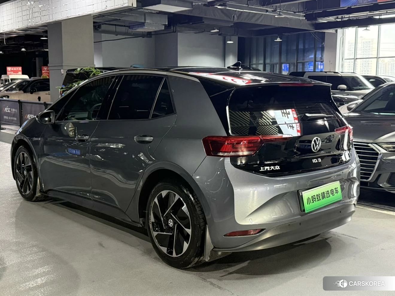 Volkswagen ID.3 2022 Темно-серый из Китая, фото 6