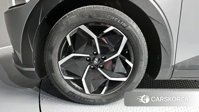 Hyundai Ionic 5 id 3534834 из Кореи 15