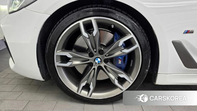 BMW 5 Series (G30) id 4899525 из Кореи 15