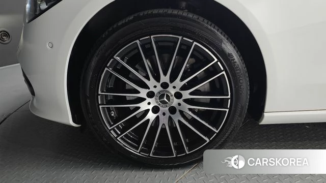 Mercedes-Benz C-Class W206 id 4671200 из Кореи 27