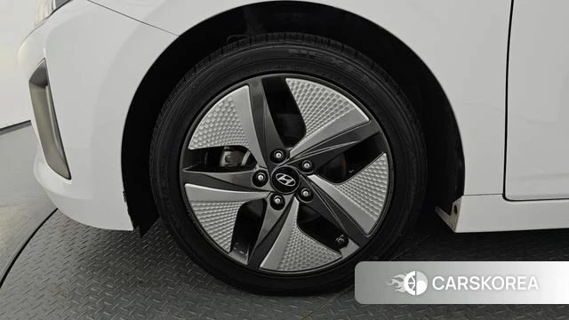 Hyundai The New Ionic Hybrid id 4581401 из Кореи 26