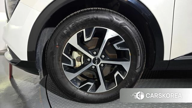 Kia Sportage 5th Generation Hybrid id 4899348 из Кореи 26