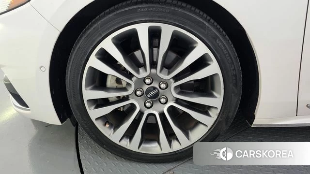 Lincoln Continental 10th Generation id 4294831 из Кореи 30