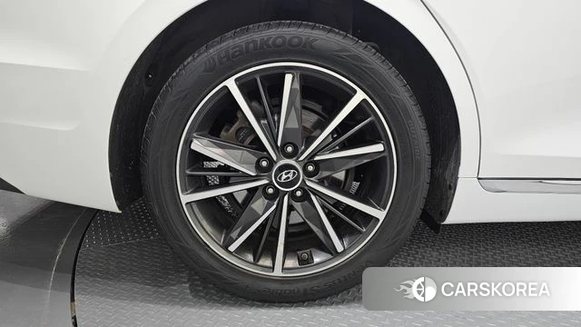 Hyundai The New Grandeur IG id 3812749 из Кореи 15