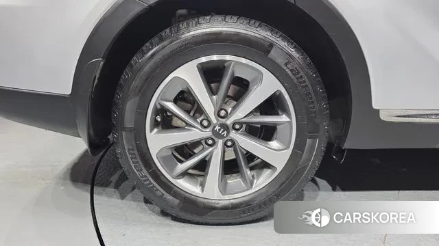 Kia The New Sorento id 3622342 из Кореи 15