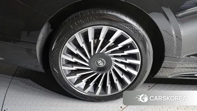 Hyundai Grandeur Hybrid (GN7) id 3036638 из Кореи 15