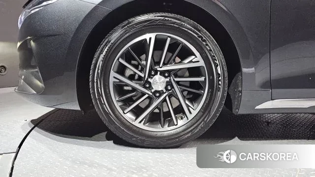 Hyundai The New Grandeur IG id 3777943 из Кореи 15