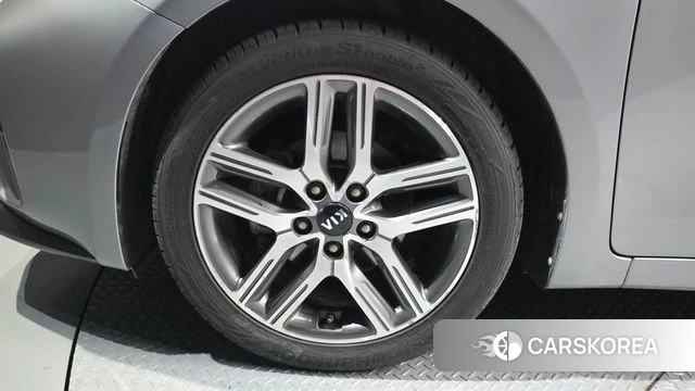 Kia Come New K3 id 4345582 из Кореи 25