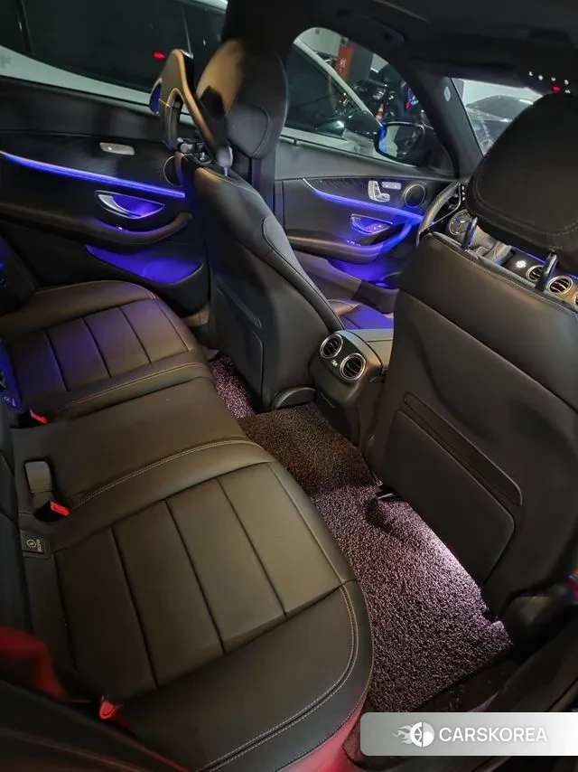 Mercedes-Benz E-Class W213 2022 Черный из Кореи, фото 5