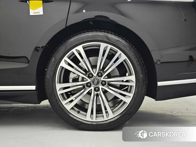 Audi A8 id 4221091 из Китая 15