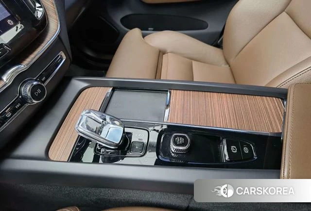 Volvo XC60 id 4216378 из Китая 9