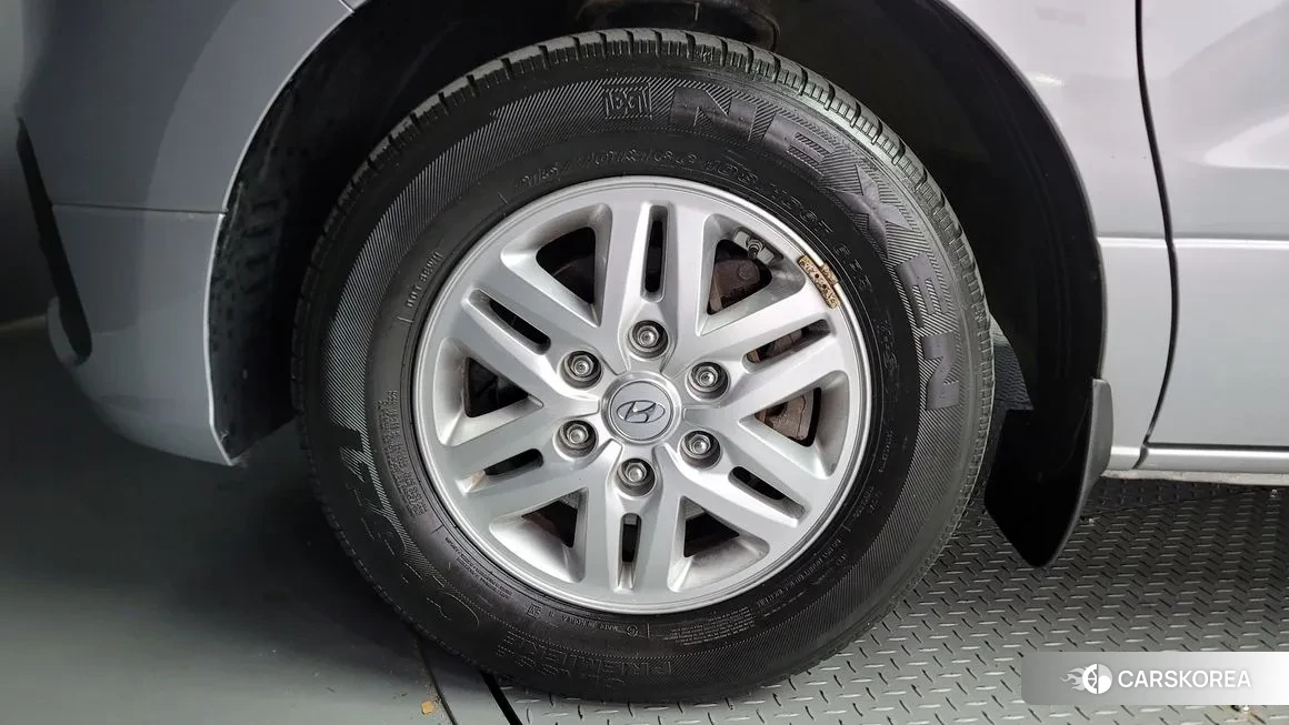 Hyundai The New Grand Starex id 1551831 из Кореи 15