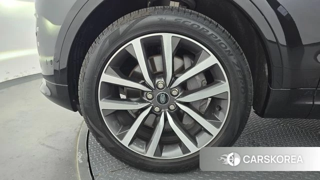 Land Rover Discovery 5 id 4641827 из Кореи 25