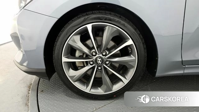 Hyundai Veloster (JS) id 3879846 из Кореи 15