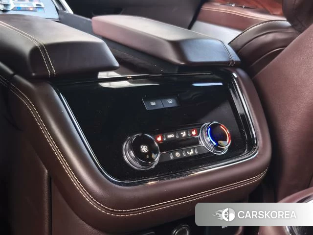 Lincoln Navigator id 4242346 из Китая 12