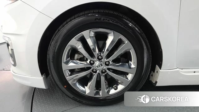 Kia All New Carnival id 3937298 из Кореи 15