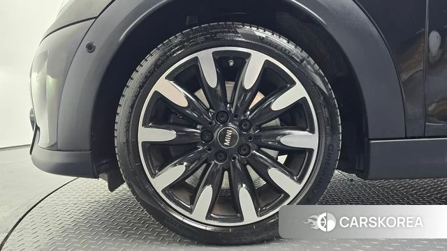 Mini Cooper S id 4443789 из Кореи 25