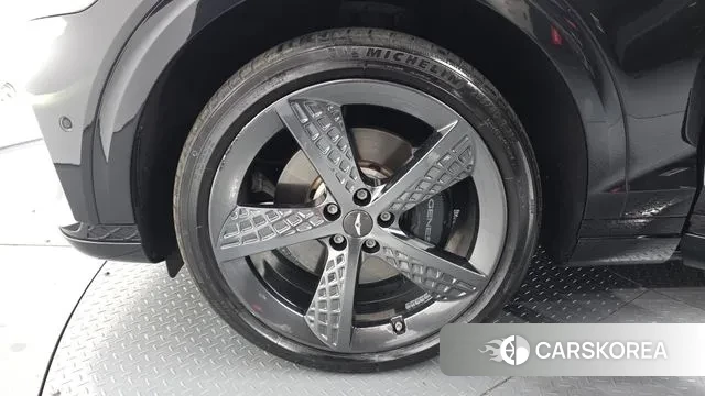 Genesis GV70 id 3765195 из Кореи 15