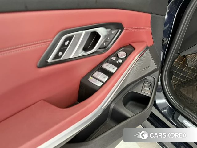 BMW 3 series id 4301197 из Китая 17