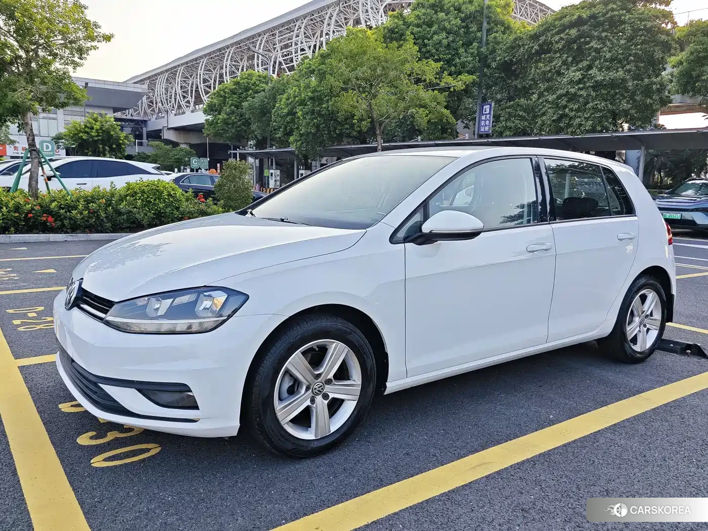 Volkswagen Golf id 4576728 из Китая 21