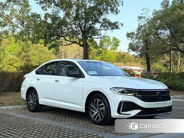 Volkswagen Lavida 2024 Белый из Китая, фото 5