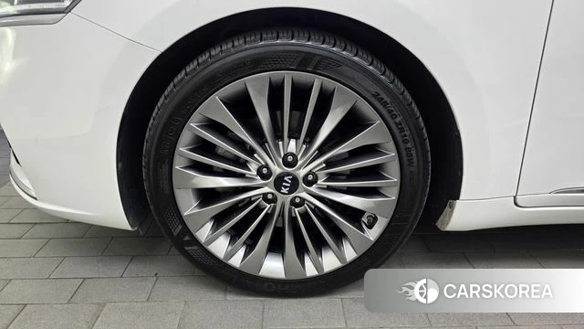 Kia Come New K7 id 4471397 из Кореи 29