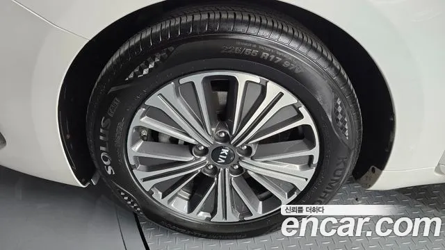 Kia K7 Premier Hybrid id 2523742 из Кореи 15