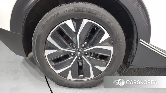 Kia EV6 id 3597606 из Кореи 15