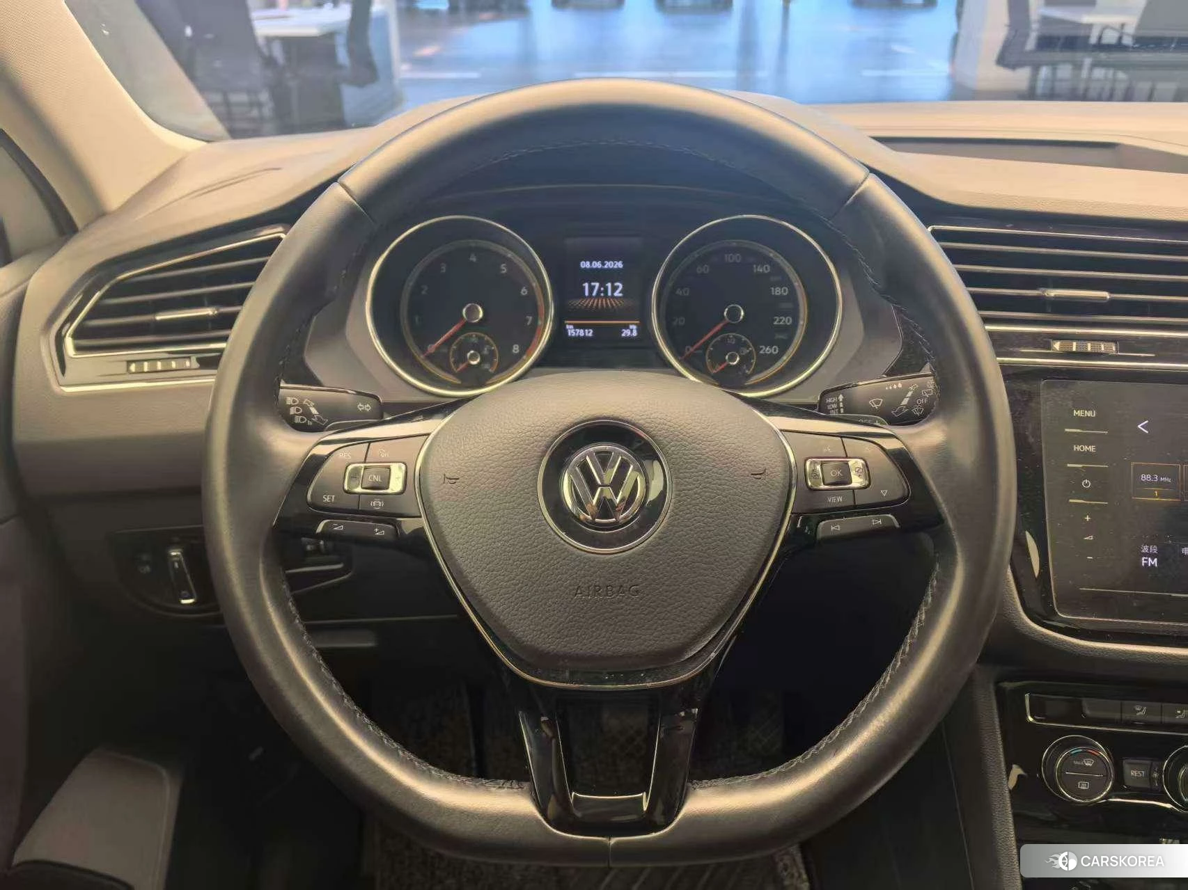Volkswagen Tiguan L id 4440481 из Китая 9