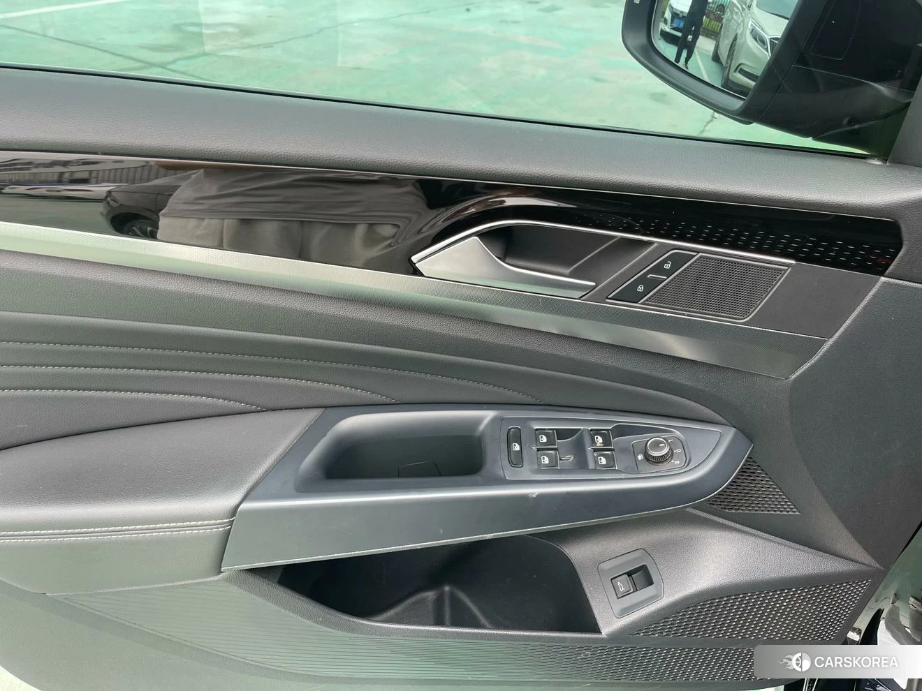 Volkswagen Passat id 4485272 из Китая 11