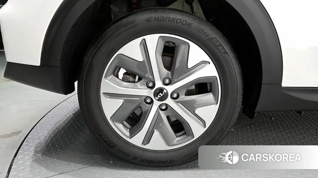 Kia Niro Plus id 4354778 из Кореи 28