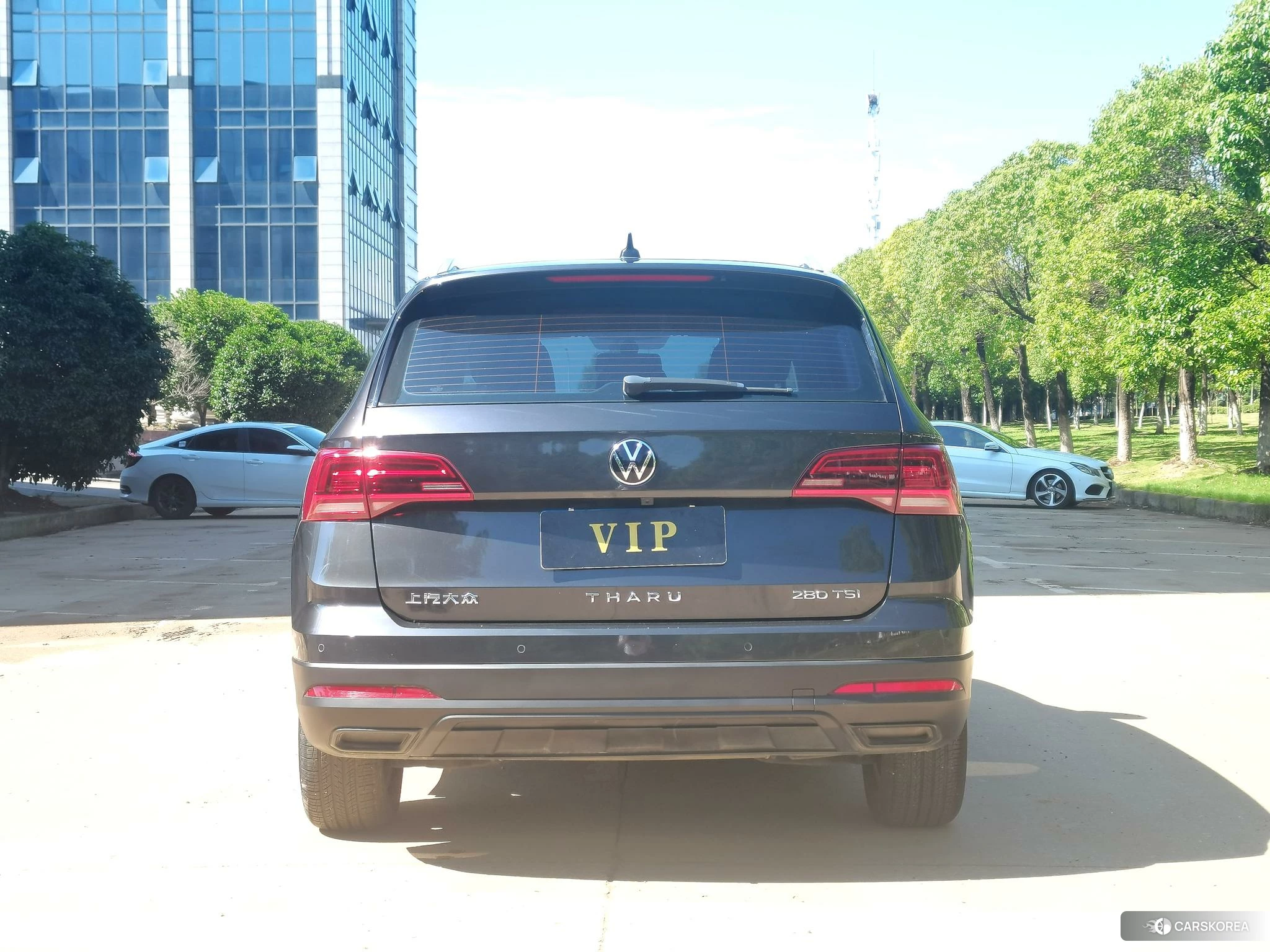 Volkswagen Tuyue id 4440633 из Китая 18