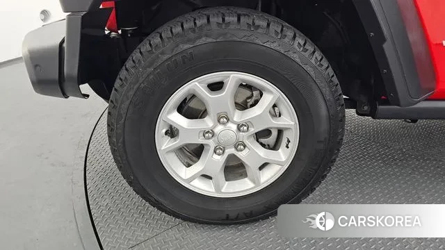 Jeep Wrangler (JL) id 3676139 из Кореи 15