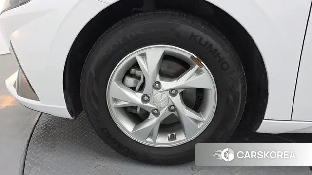 Hyundai Avante (CN7) id 3037689 из Кореи 15