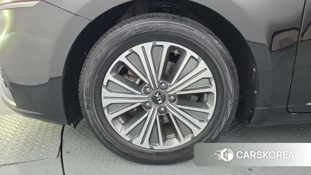Kia All New K7 Hybrid id 4557915 из Кореи 30
