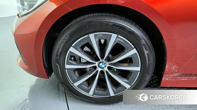 BMW 3 Series (G20) id 4284091 из Кореи 28