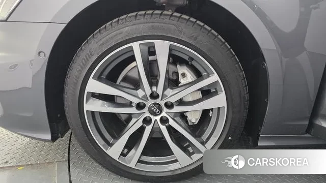 Audi A6 (C8) id 3453273 из Кореи 15