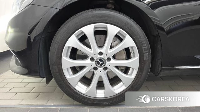 Mercedes-Benz E-Class W213 id 4684586 из Кореи 15
